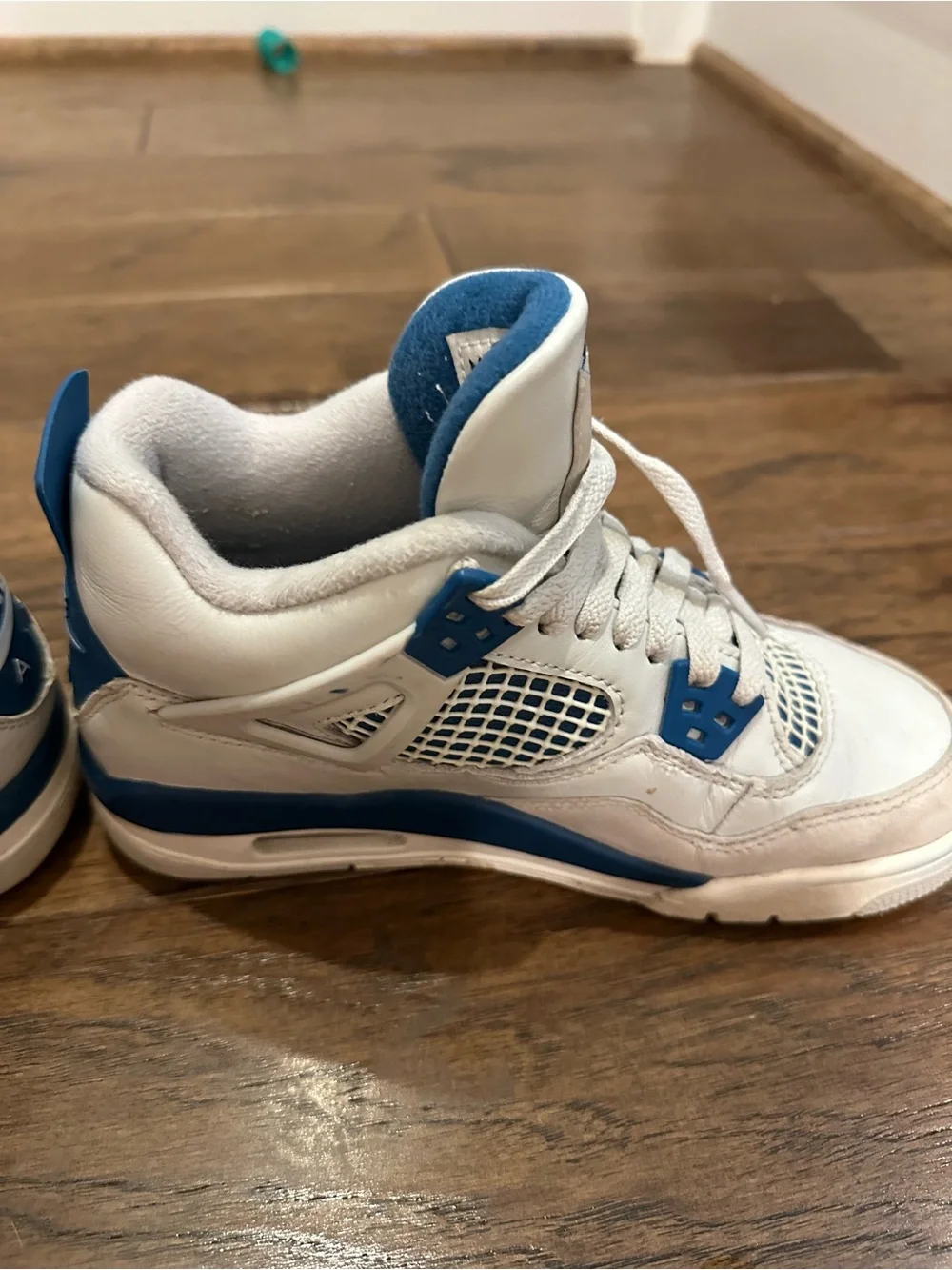 Nike classic kids